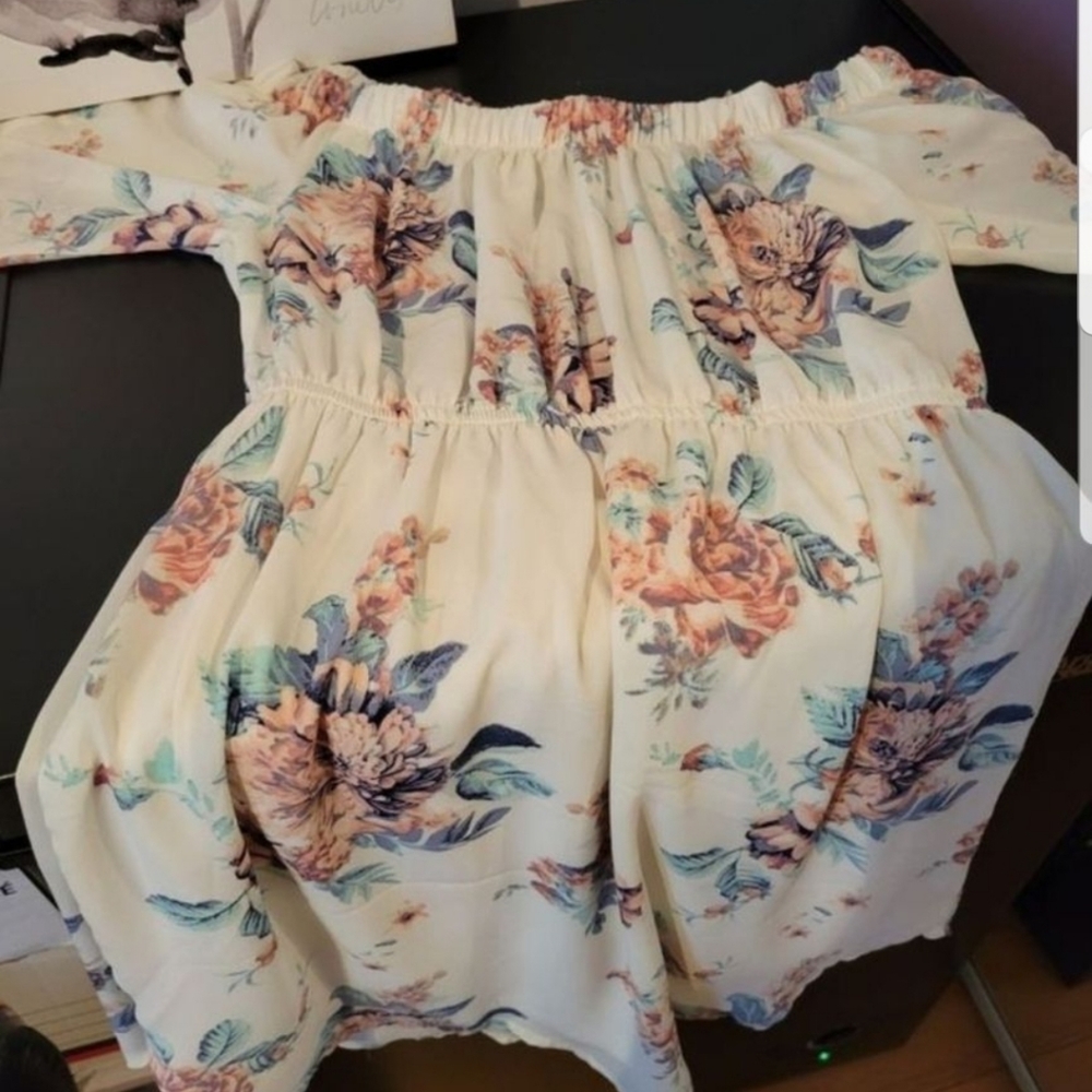 🌷 Dress